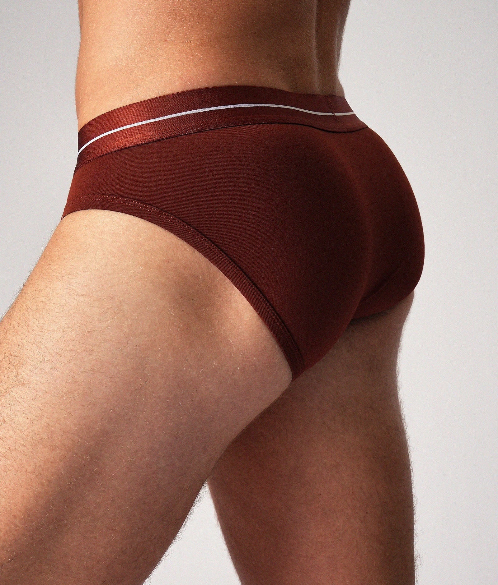Teamm8 Icon Brief Cocoa - men's brief with 4cm metallic waistband, side view