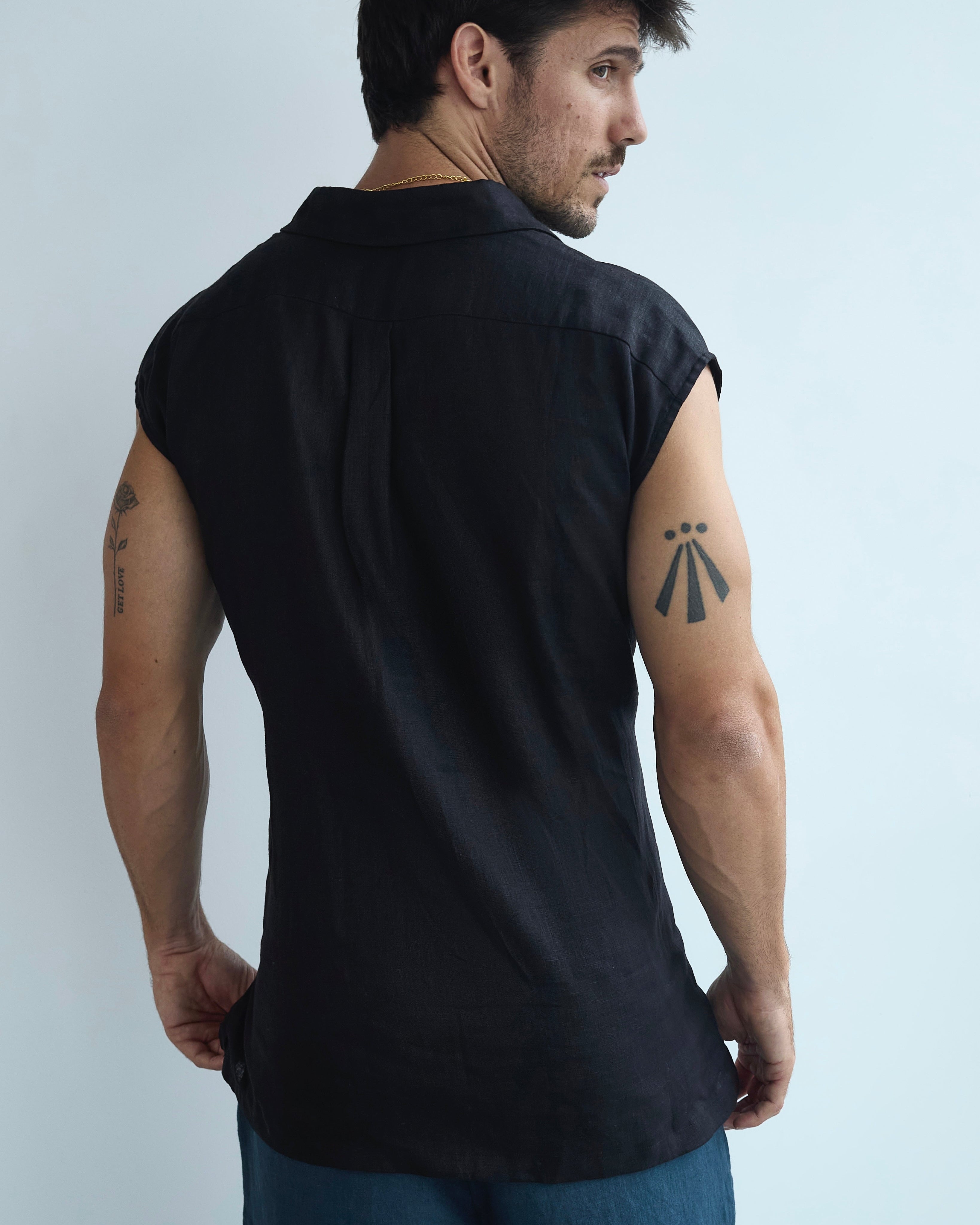 Etalon Tie Linen Sleeveless Shirt - men's sleeveless shirt embroidered pocket, back view