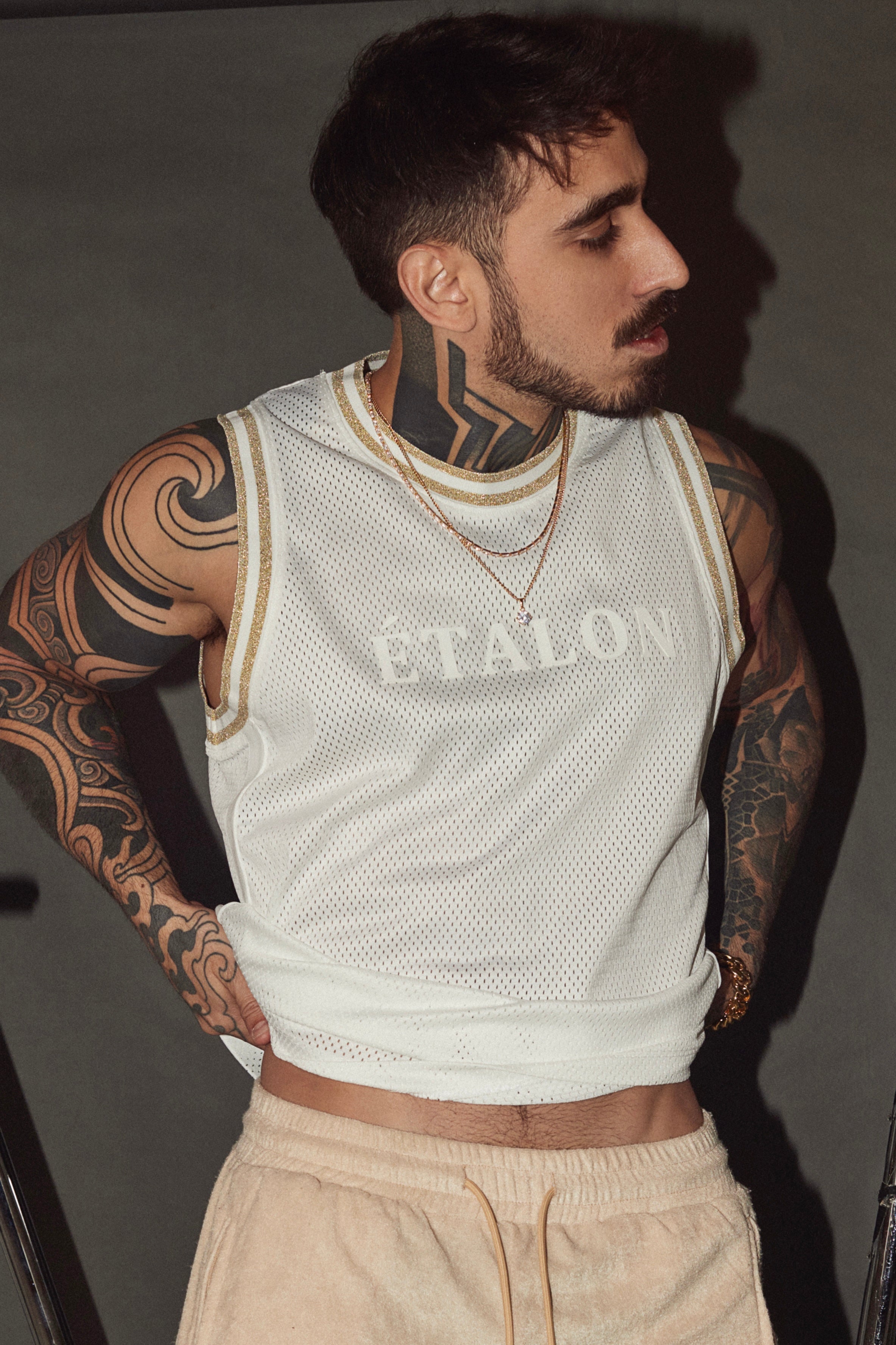 Etalon Signature Baller Jersey Black - men's basketball jersey with silver trim and silicone logo, front view