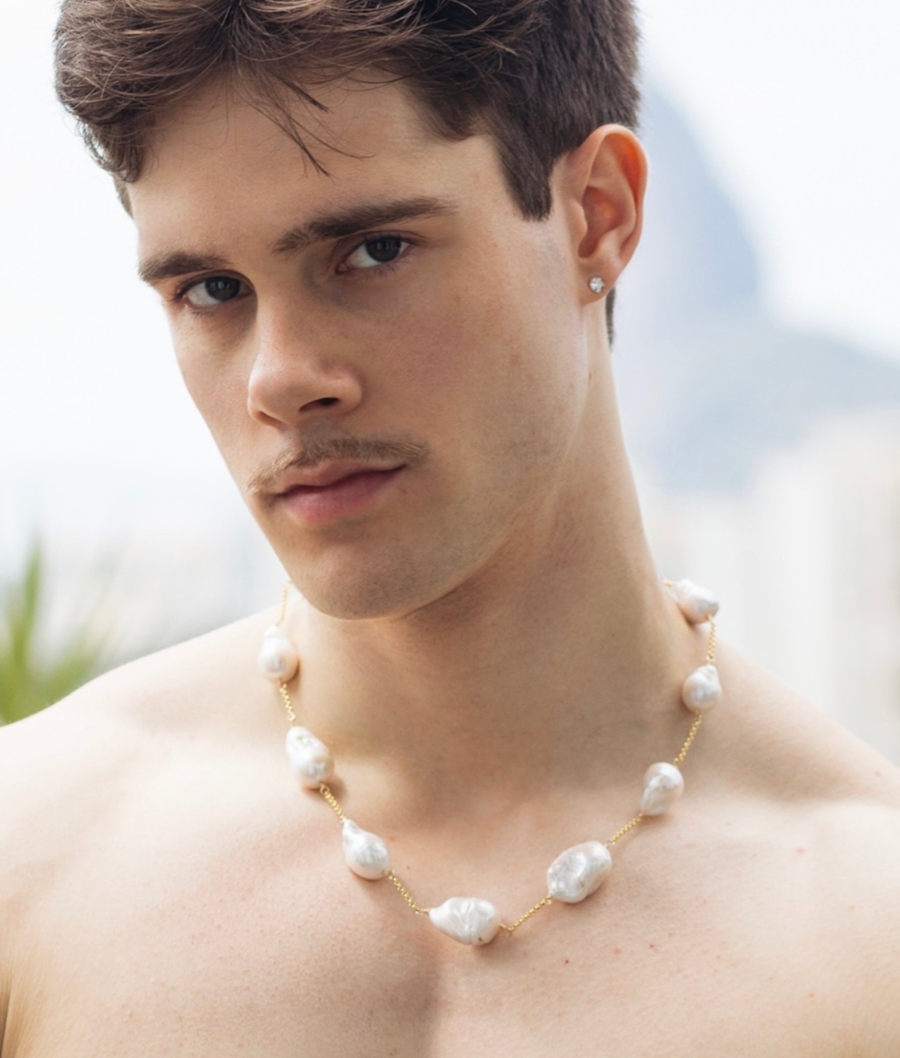 Etalon Stringed Pearl Necklace - men's baroque freshwater pearl necklace on gold-plated chain, front view