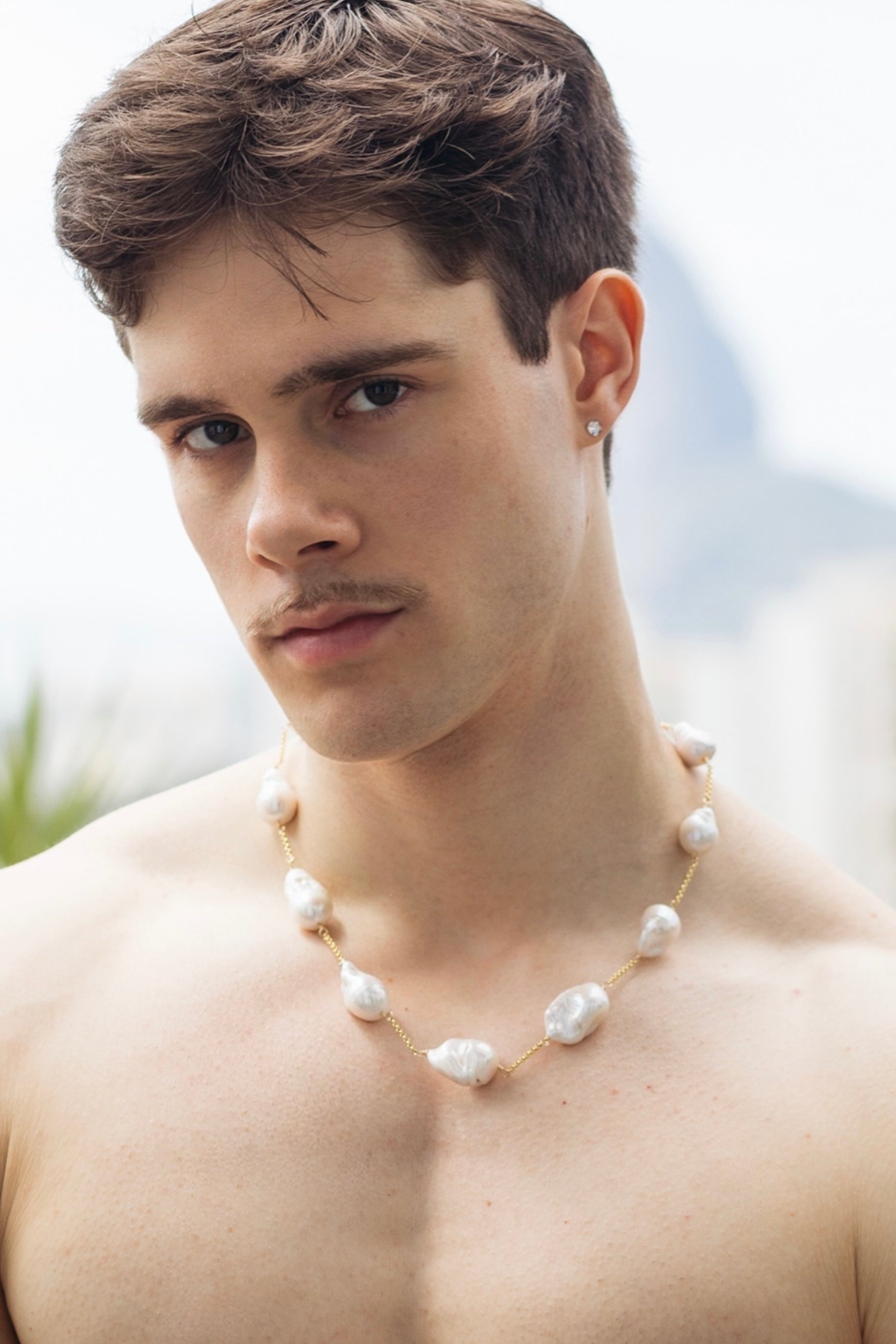 Etalon Stringed Pearl Necklace - men's baroque freshwater pearl necklace on gold-plated chain, front view