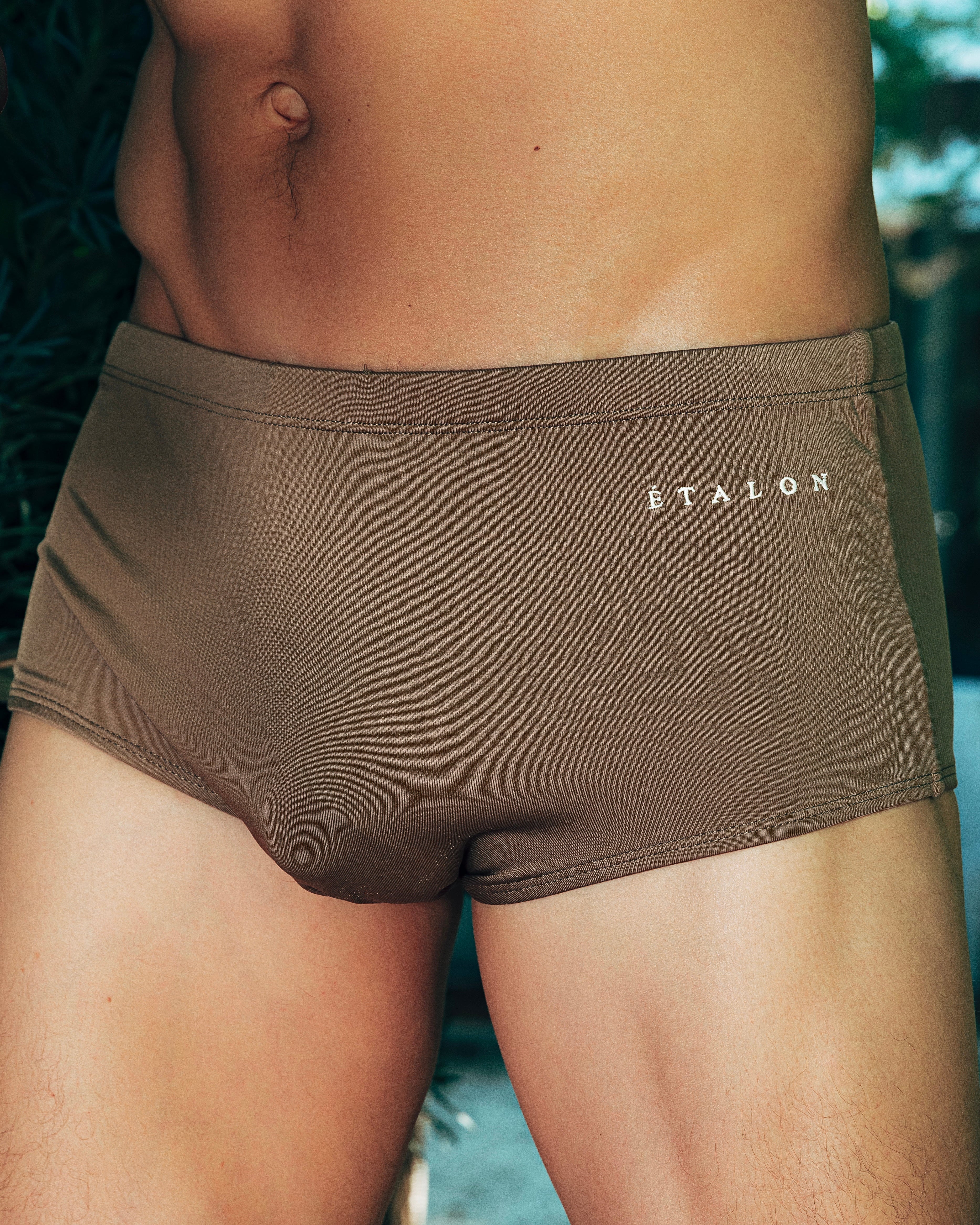 Étalon Brown Swim Sunga - men's Brazilian swim brief back view