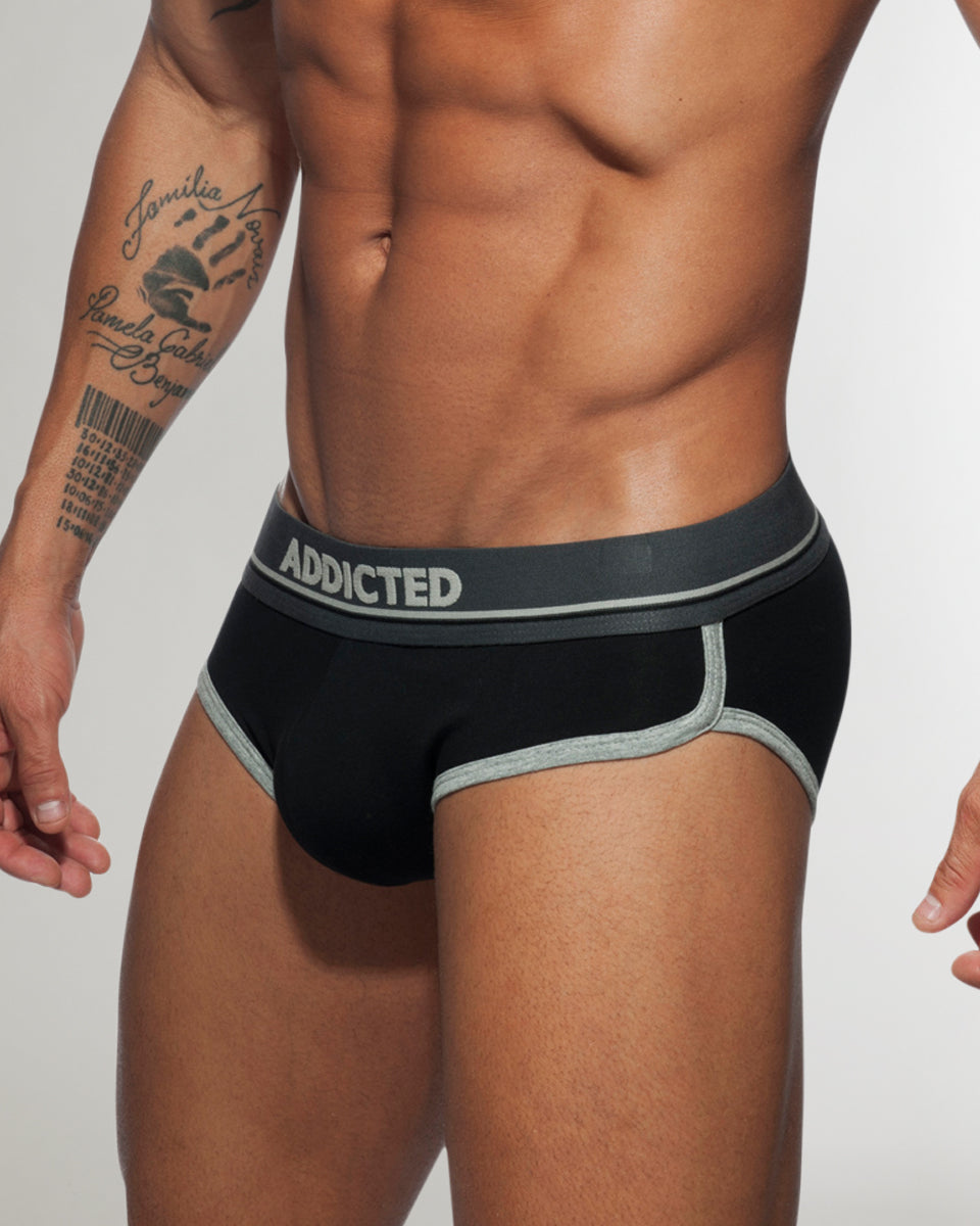 Addicted Curve Brief Black