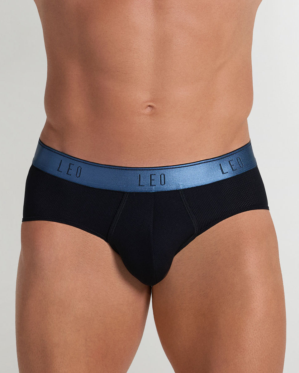 Leonisa Ultra-Light Brief Black-blue