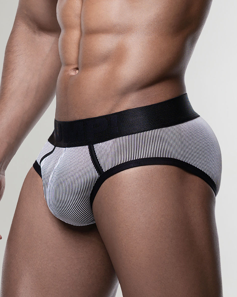 PUMP! Bleach Brief White