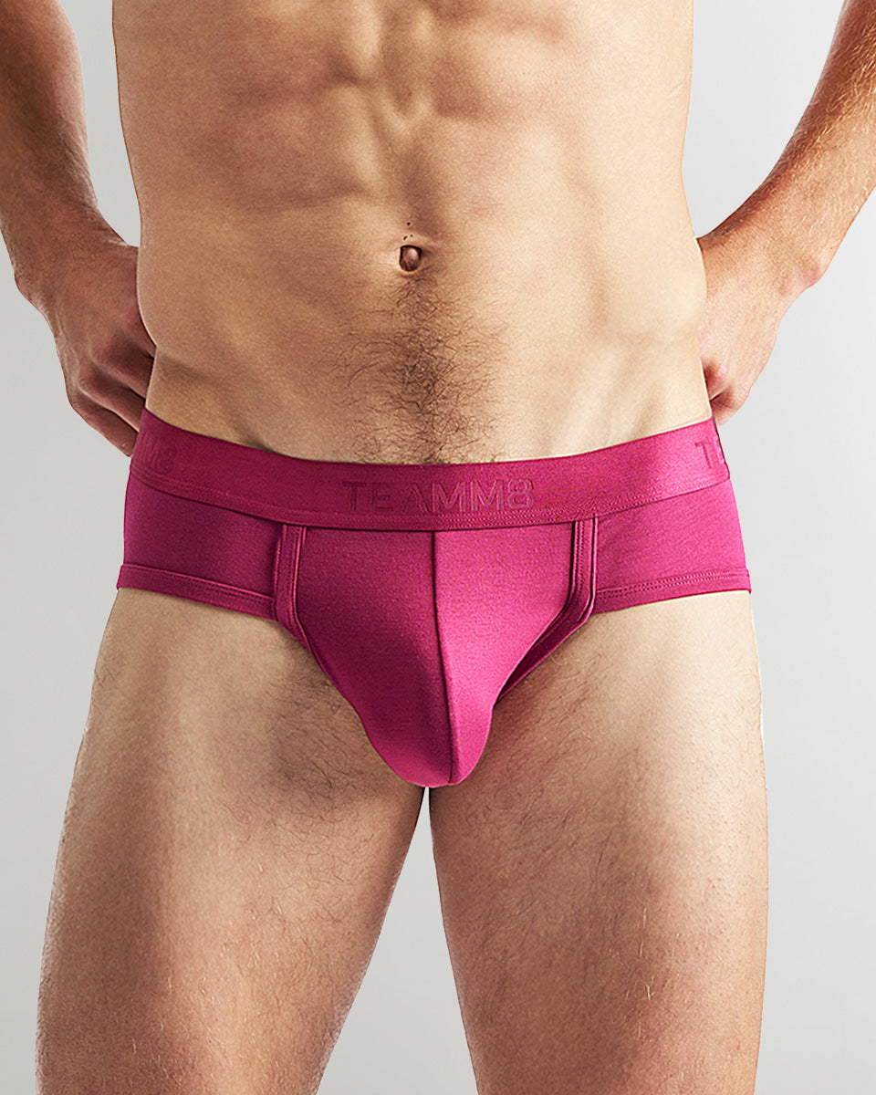 Teamm8 Reign Classic Brief Ruby