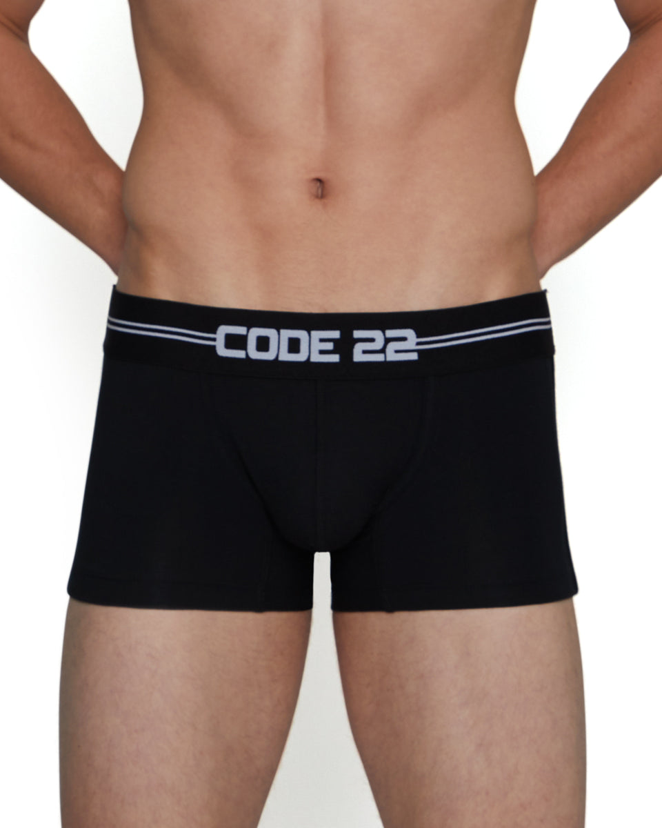 CODE 22 Essentials Trunk CODE 22 Essentials Trunk Black