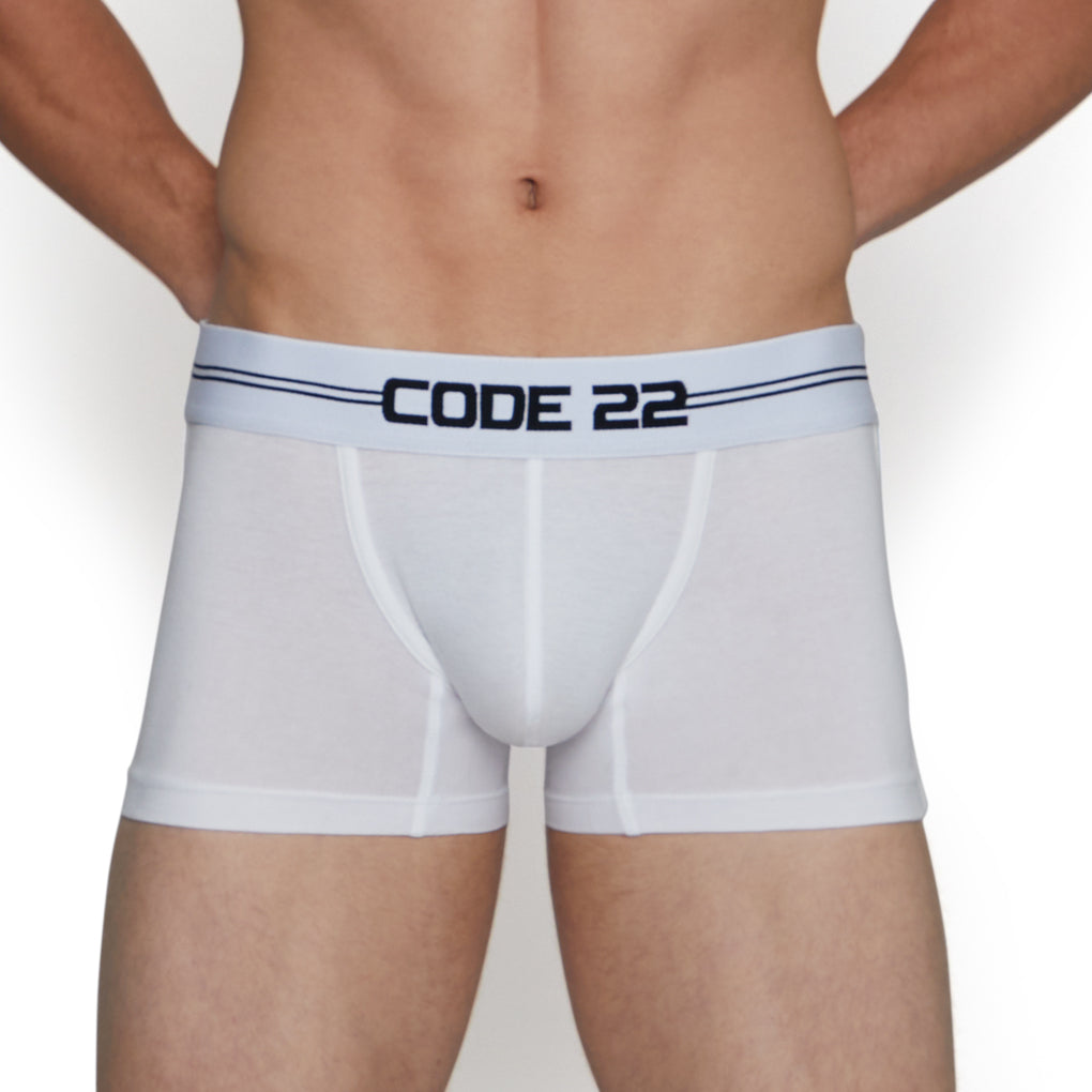 CODE 22 Essentials Trunk CODE 22 Essentials Trunk White