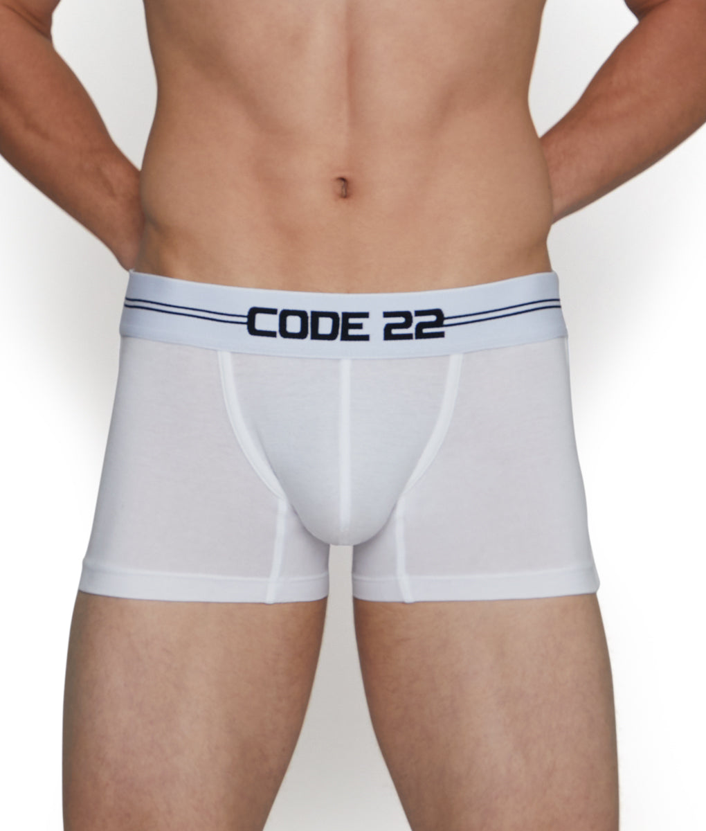 CODE 22 Essentials Trunk CODE 22 Essentials Trunk White