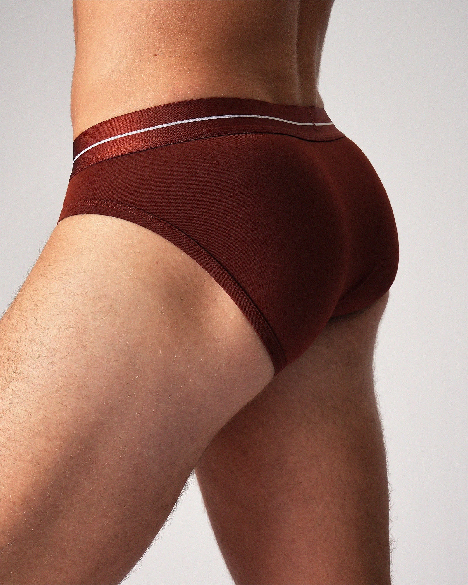 Teamm8 Icon Brief Cocoa - men's brief with 4cm metallic waistband, side view