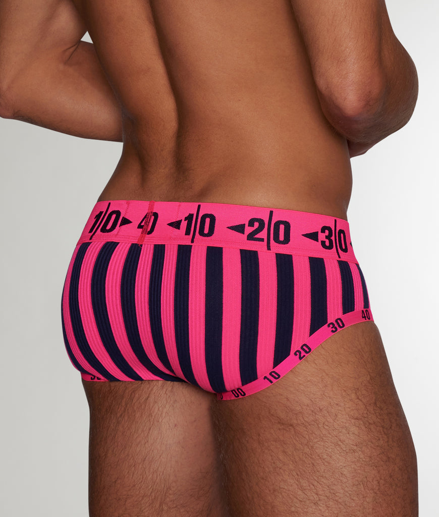 C-IN2 Hard Brief C-IN2 Hard Brief Pascal-pink