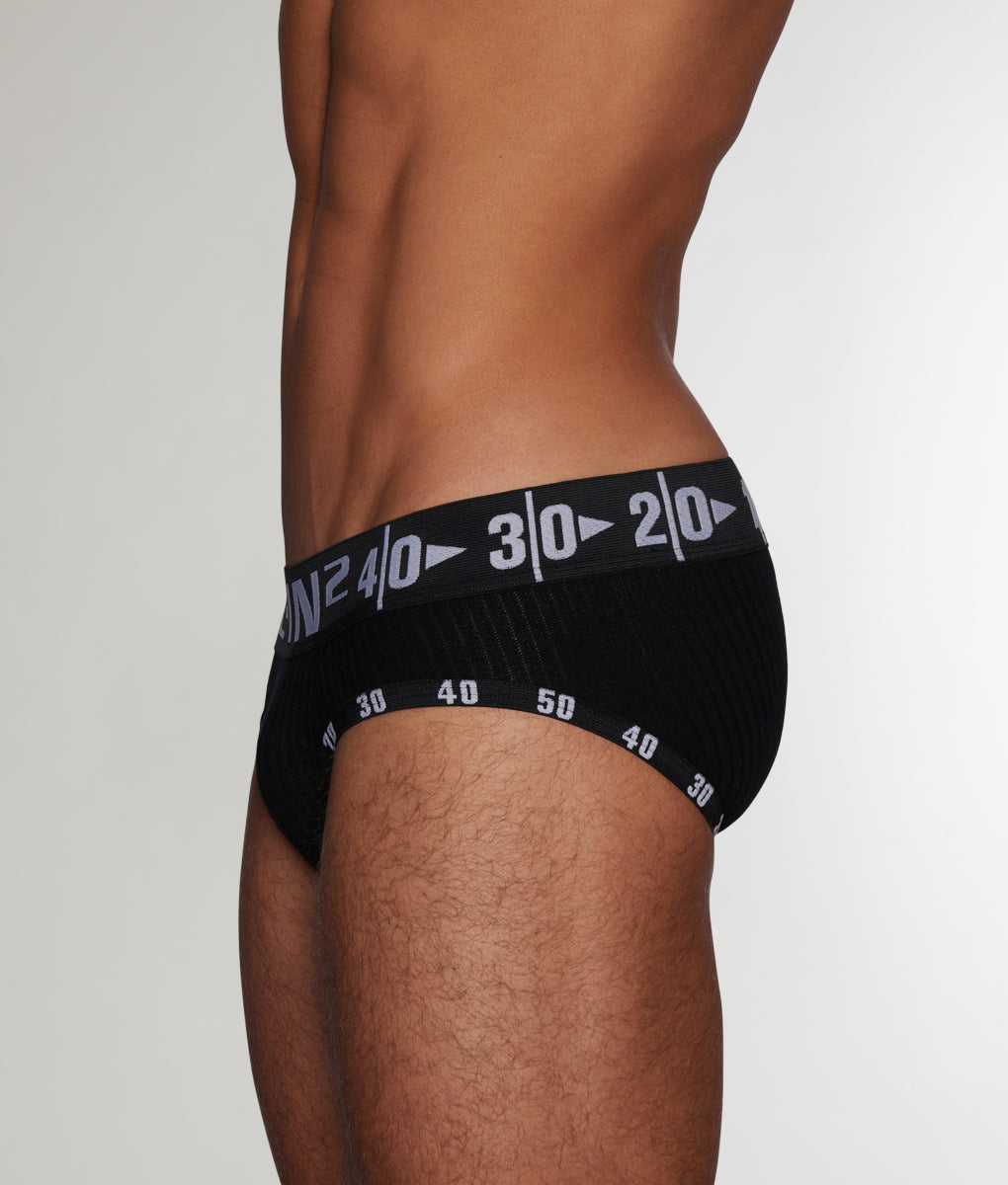 C-IN2 Hard Brief C-IN2 Hard Brief Black