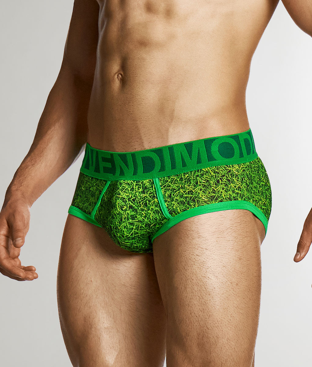 Modus Vivendi Grass Brief Green