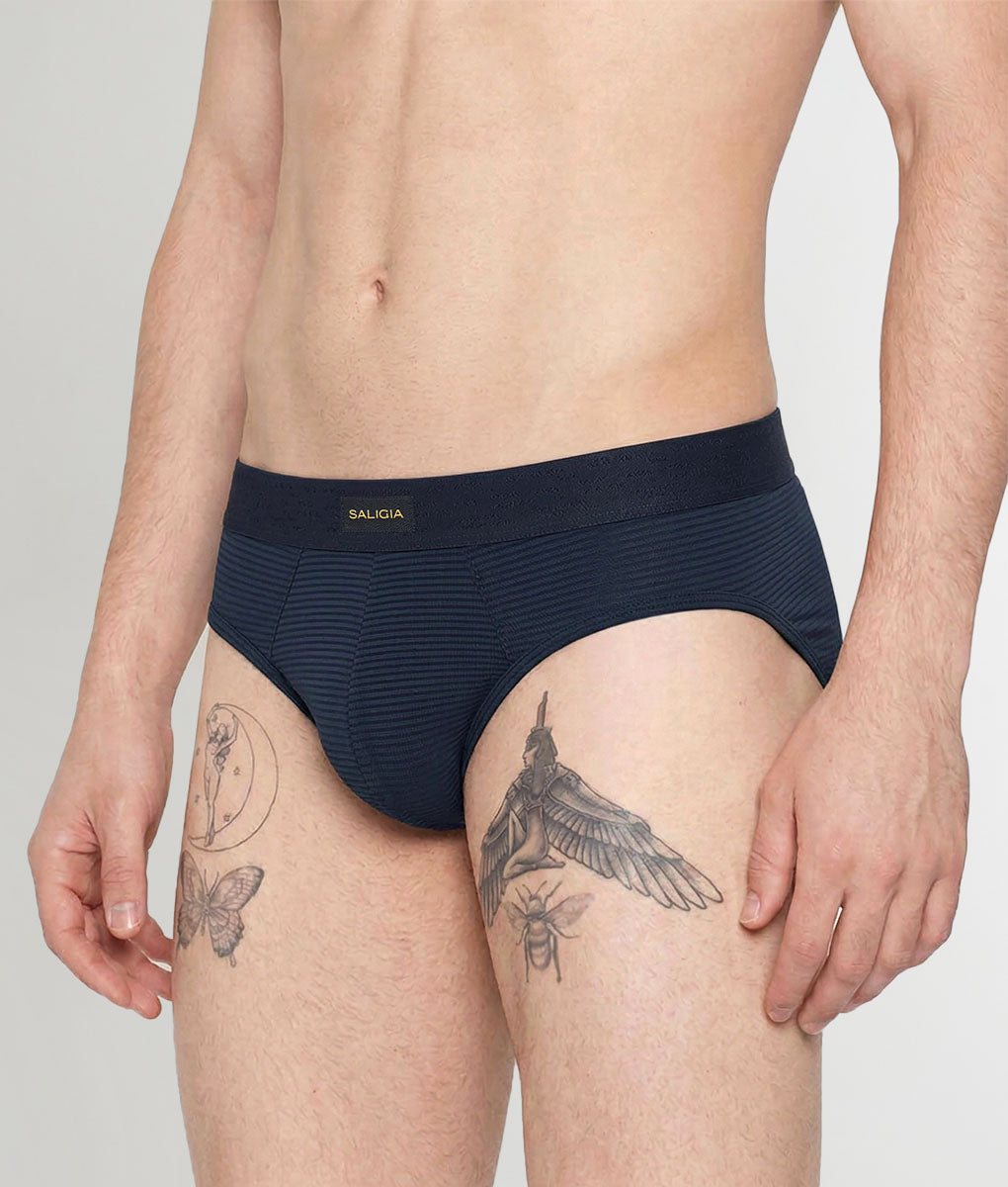 Saligia Verge Mandate Brief Blue